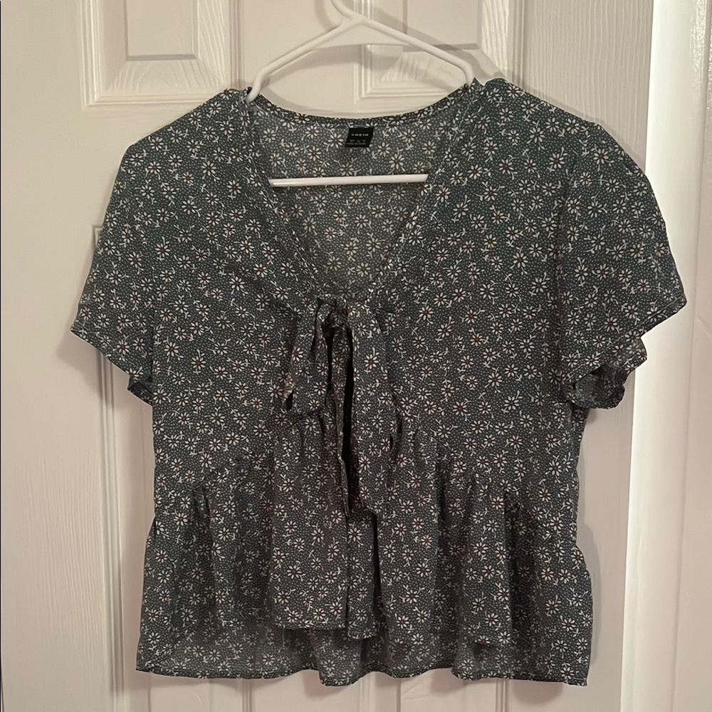 Floral Tie-Front Blouse